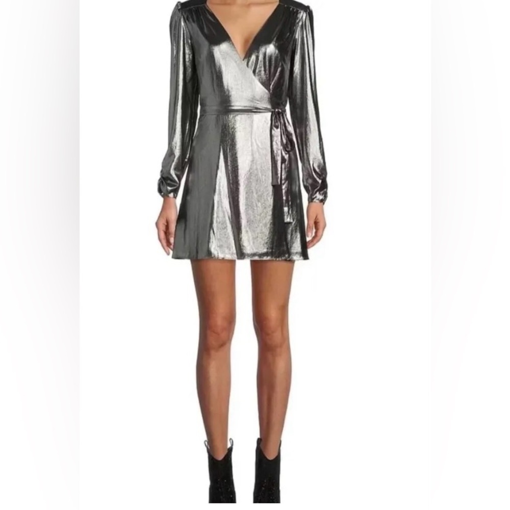 Gianni Bini Metallic Silver Wrap Mini Dress NWT $149 Size Large